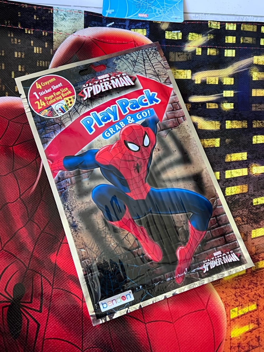 Marvel Spider-Man Tote Blanket and activity pack